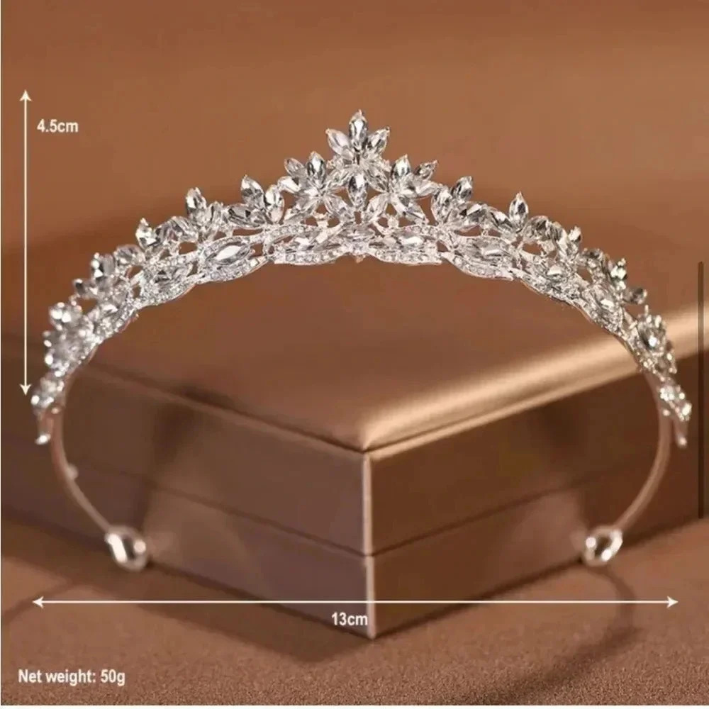 Crystal Wedding Rhinestone Tiara - Picture 7 of 9